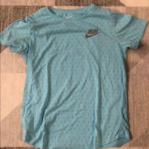 Nike T-Shirt size Large